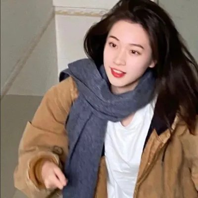 春燕展翅
